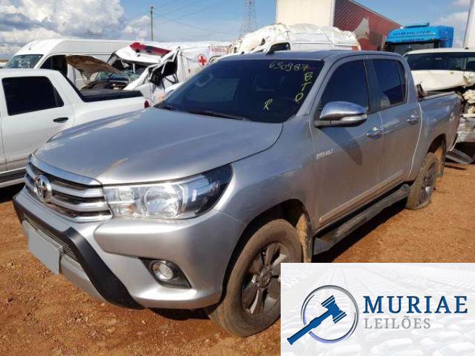 TOYOTA HILUX 16/17