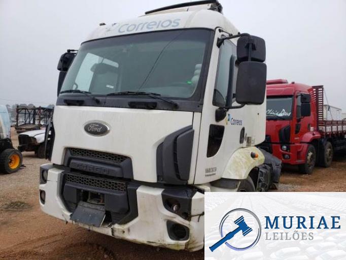 FORD CARGO 1933 14/14