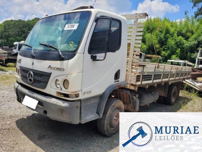 MERCEDES BENZ ACCELO 815 13/13