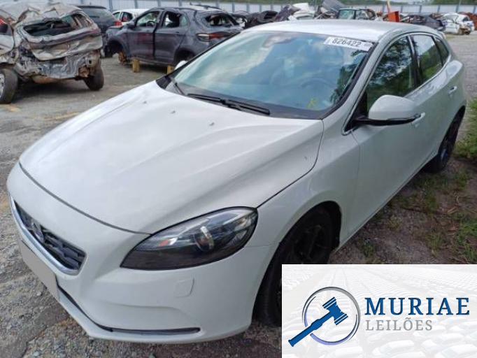 VOLVO V40 13/14