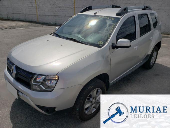 RENAULT DUSTER 19/19